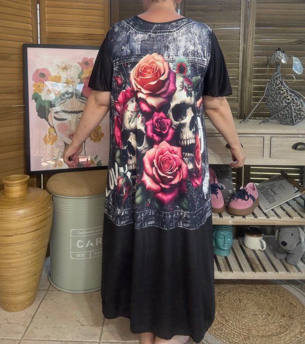 Robe longue noire et effet jeans noir brut délavé Duo de Skulls & Roses du 38 au 48/50