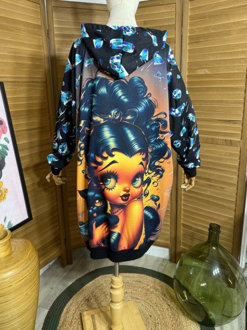 Sweat à capuche long ou robe sweat Betty Boop et son chat du 42 au 52