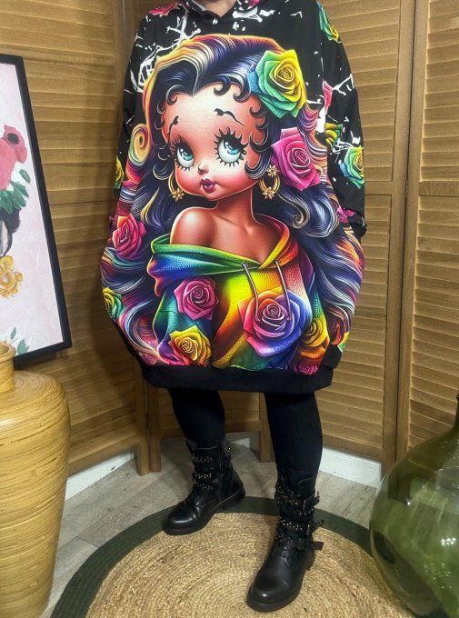 Sweat à capuche long ou robe sweat Betty Boop aux roses multicolores du 42 au 52
