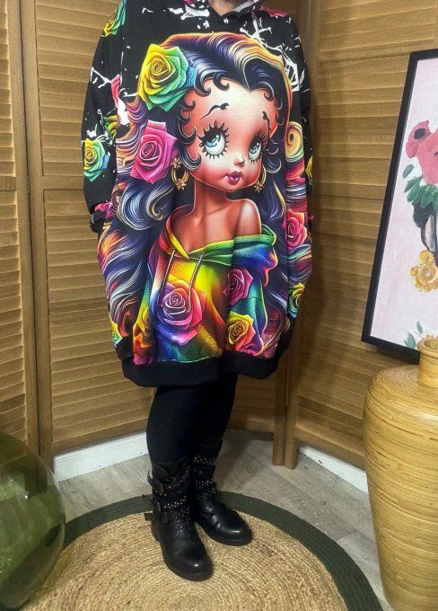 Sweat à capuche long ou robe sweat Betty Boop aux roses multicolores du 42 au 52