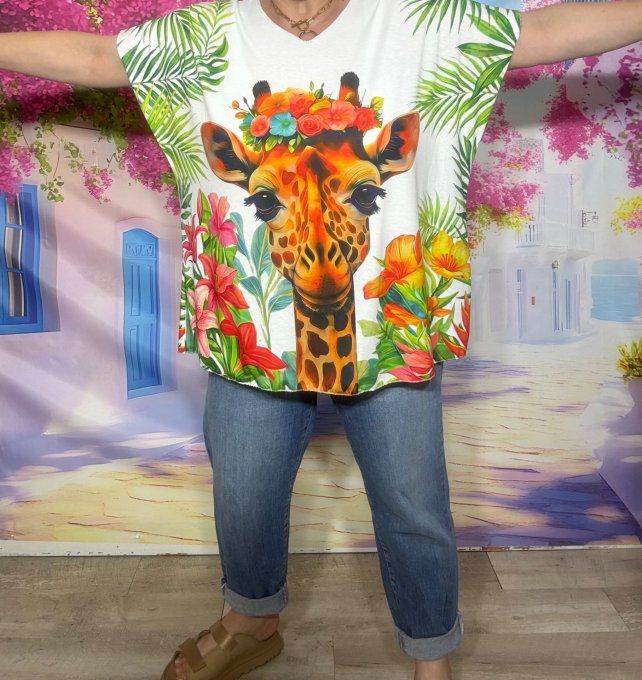 Tee-shirt ample blanc L'adorable Girafe aux Fleurs du 42 au 54/56