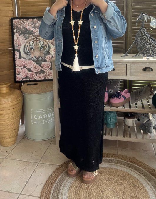 Maxi-robe longue noire lurex doré or du 38 au 42 et même bien + si portée près du corps 