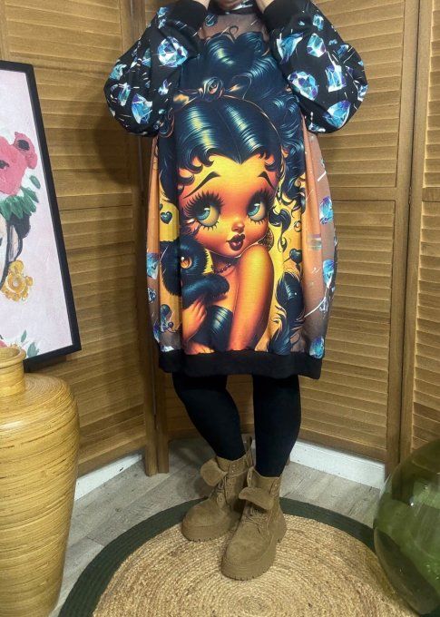 Sweat à capuche long ou robe sweat Betty Boop et son chat du 42 au 52