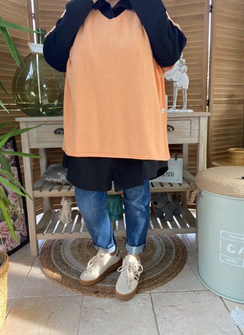 pull ample poncho Abricot col V douceur +++ du 40 au 50 et même +