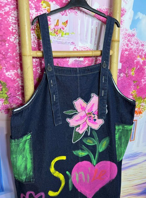 Robe Salopette longue jeans Fly Out Fleurs Strass Painting Vibes bretelles réglables du 36 au 46 
