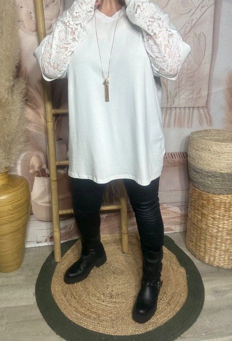 Top "2 en 1" col et manches longues en dentelle blanche qualité +++ du 40 au 52/54 