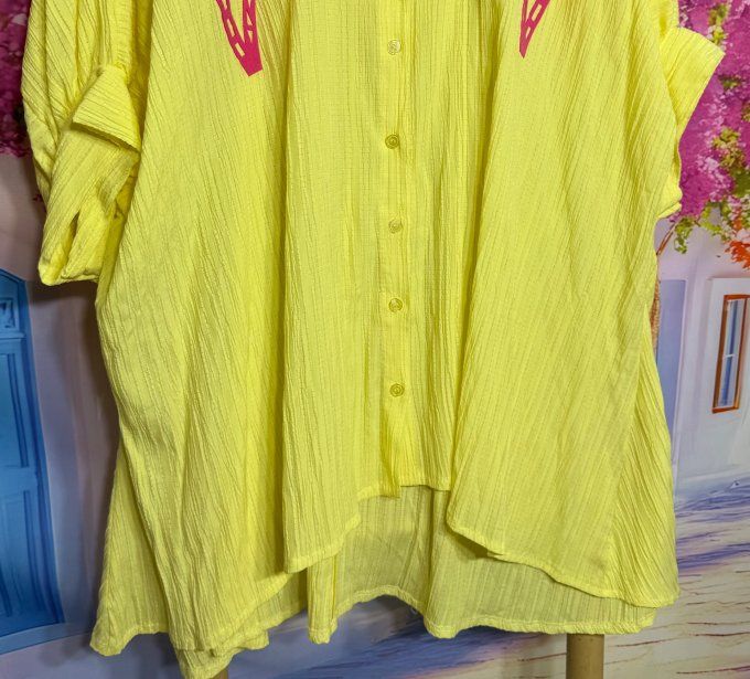 Chemise cannelée oversize asymétrique jaune pastel Palmiers Fuschia du 42 au 54/56