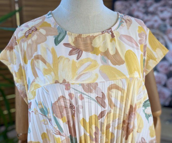 Robe ample longue plissée manches courtes Fleurs Printanières tons jaunes du 38 au 48/50