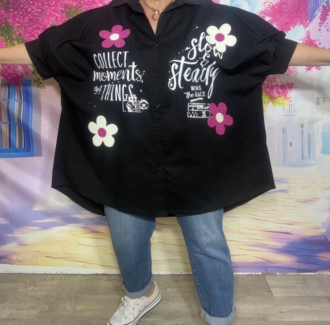 Chemise oversize asymétrique noire Marguerites Fuschia du 42 au 54/56 