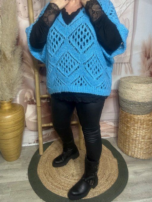 Pull asymétrique ample SANS LAINE maille crochet Bohème Bleu cyan douceur ++ du 40 au 52
