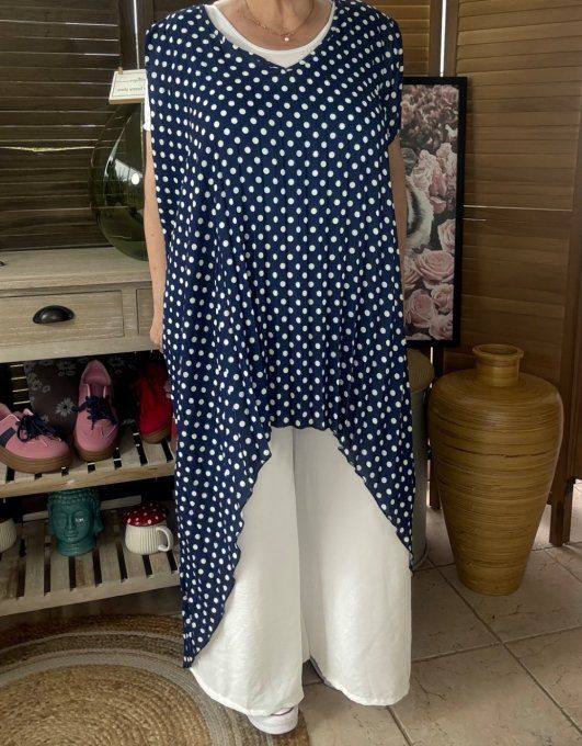 Maxi-tunique plissée asymétrique marine pois blancs du 42 au 56/58