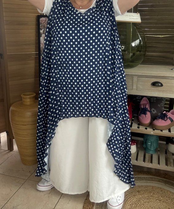 Maxi-tunique plissée asymétrique marine pois blancs du 42 au 56/58
