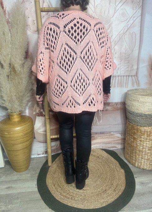 Pull asymétrique ample SANS LAINE maille crochet Bohème rose saumoné douceur ++ du 40 au 52