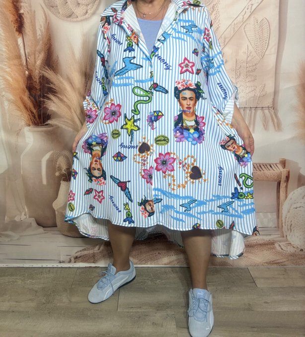 Maxi-chemise trapèze asymétrique rayée bleu ciel & blanc Frida Kahlo du 40 au 50 et même +