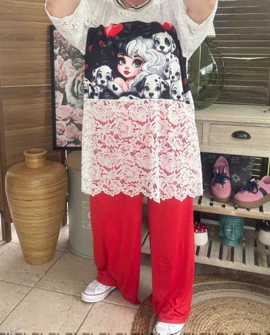 Tunique ample dentelle blanche Cruella et les Dalmatiens du 40 au 50/52  