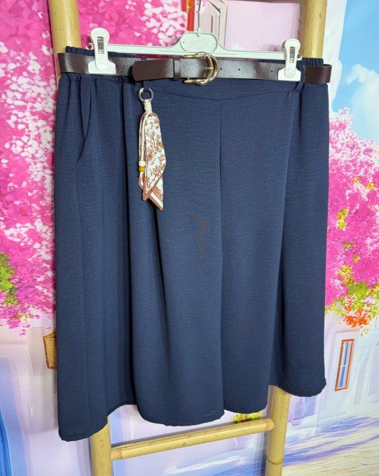 Bermuda Jort cuisses larges Marine + mousqueton porte-clés + ceinture douceur +++ du 40 au 54