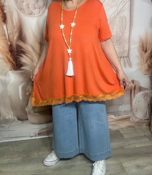 Top ample asymétrique orange manches courtes & dentelle en bas douceur +++ du 40 au 52/54