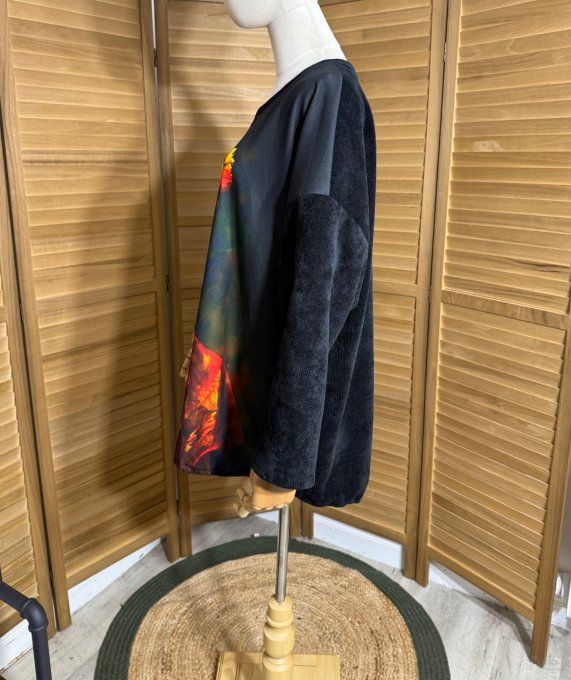 Sweat satiné et velours noir Frida Kahlo aux Fleurs du 40 au 50 