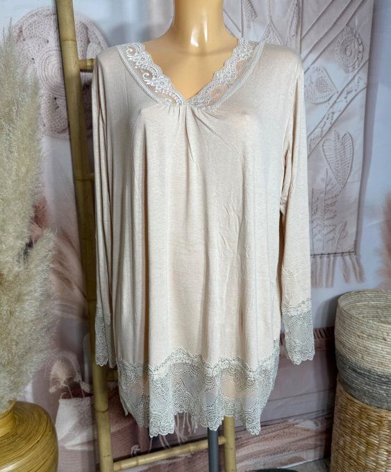 Top dentelle / Sous-pull dit "Rouleau" beige clair manches longues qualité +++ du 42 au 54/56 