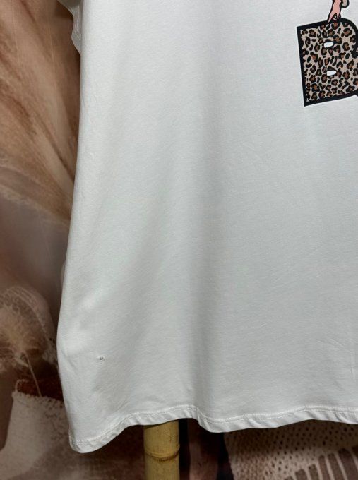 AVEC DEFAUT !!! Tee-shirt écru Betty Boop Léopard du 42 au 52/54 