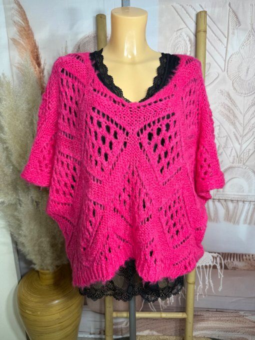 Pull asymétrique ample SANS LAINE maille crochet Bohème rose Fuschia douceur ++ du 40 au 52 