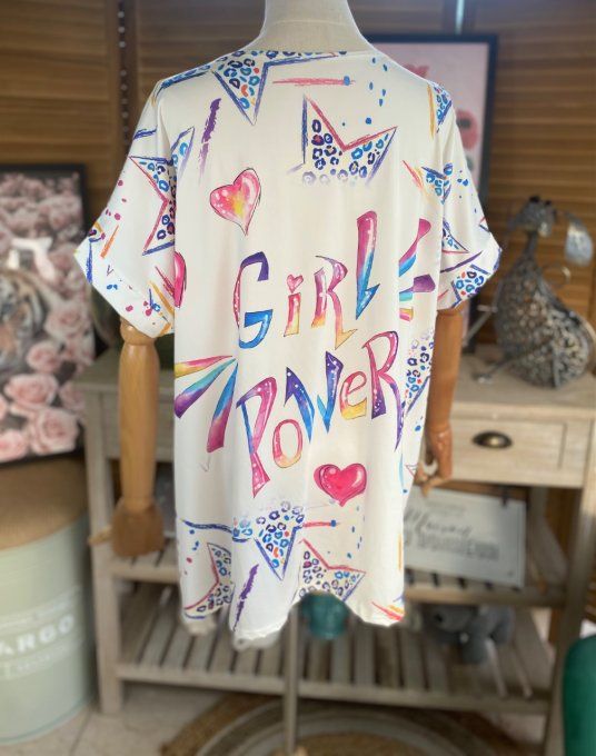 Top ample blanc Girl Power & étoiles multicolores du 38 au 50 