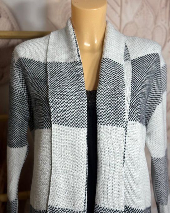 Gilet à pans SANS LAINE Jacquard carreaux écru gris chiné du 36 au 44