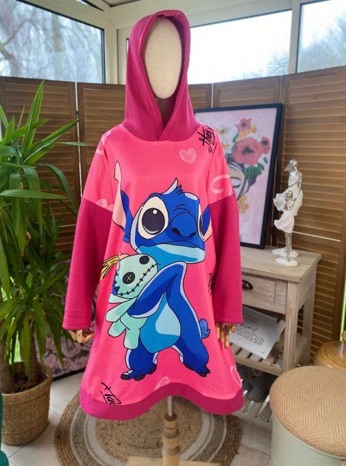 Sweat à capuche long ou robe sweat fuschia Stitch du 40 au 52  