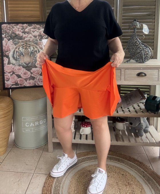 Jupe -short ample orange stretch ++++ du 38 au 54   