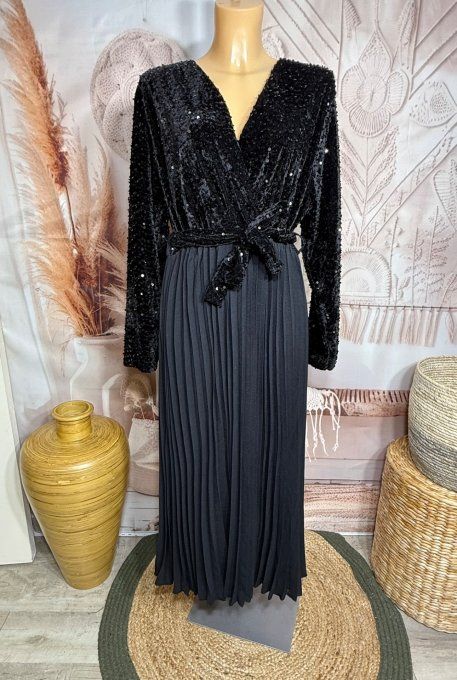 Robe longue cache-coeur sequins noirs et bas plissé + ceinture du 40 au 52/54  