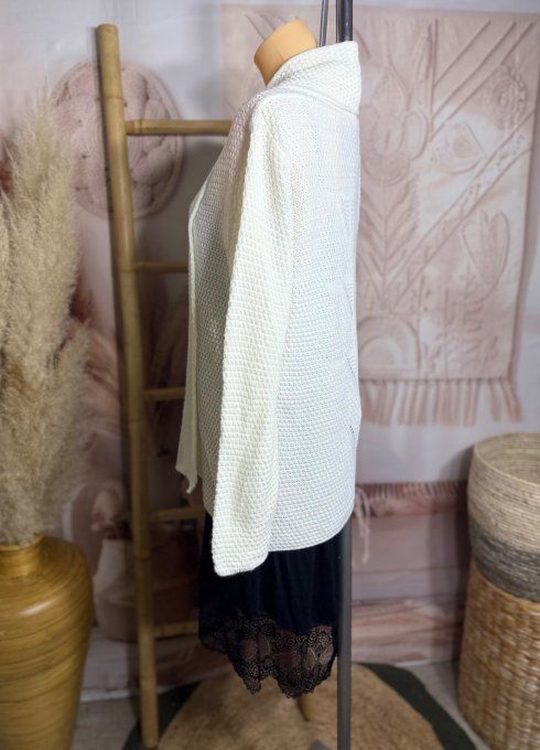 Gilet à pans SANS LAINE maille nid d'abeille crème du 36 au 44