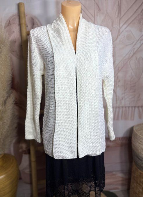 Gilet à pans SANS LAINE maille nid d'abeille crème du 36 au 44
