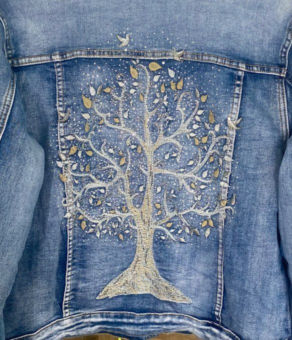 Veste cintrée jeans Stone clair délavé stretch ++++ Arbre de vie brodé dos du 42/44  au 48/50