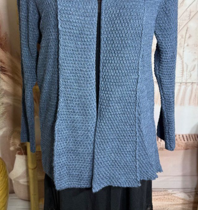 Gilet à pans SANS LAINE maille nid d'abeille bleu pétrole du 36 au 44 