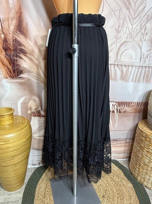 Jupe longue plissée noire et dentelle chic + ceinture satinée du 40 au 50