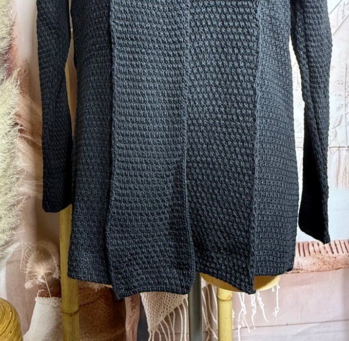 Gilet à pans SANS LAINE maille nid d'abeille noir du 36 au 44