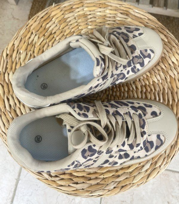 Baskets compensées à lacets suédine léopard & beige confort ++++ 