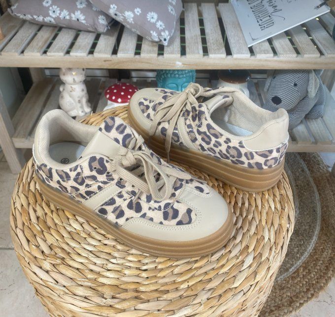 Baskets compensées à lacets suédine léopard & beige confort ++++ 