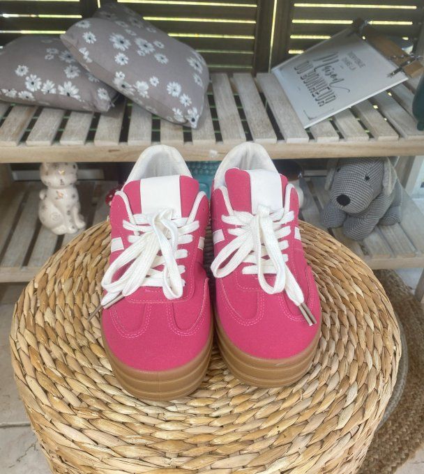 Baskets compensées à lacets suédine rose fuschia & blanc confort ++++ 