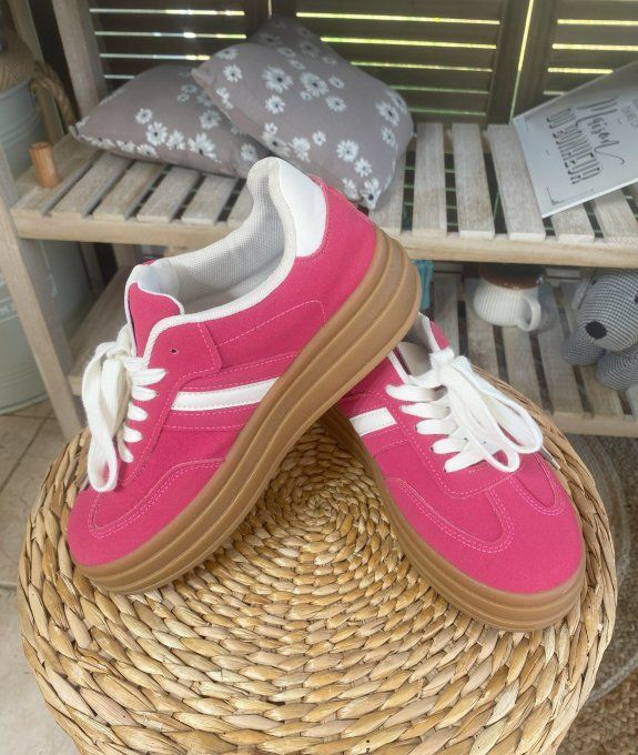 Baskets compensées à lacets suédine rose fuschia & blanc confort ++++ 