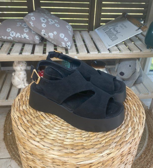 Sandales compensées suédine noire confort ++++  
