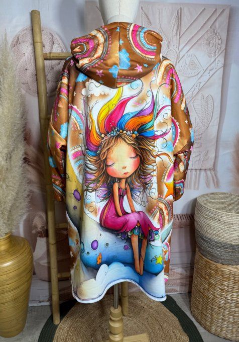 Robe-sweat trapèze à capuche multicolore La Fillette et la Lune du 40 au 50/52 