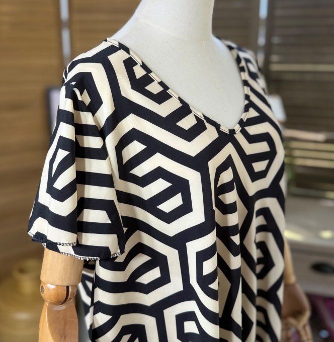 Robe trapèze asymétrique noire et beige Ethnique Mosaïque du 40 au 52/54  