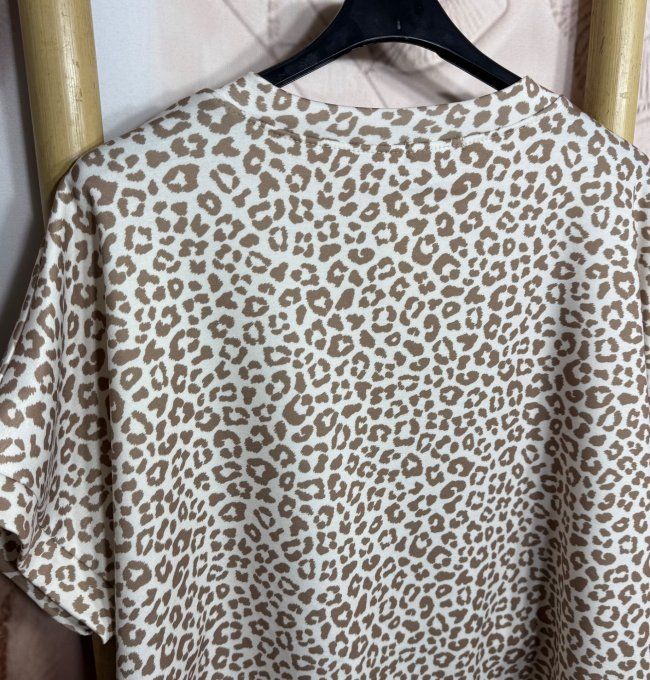 Sweat ample manches courtes Léopard Café au lait & Crème du 40 au 50/52