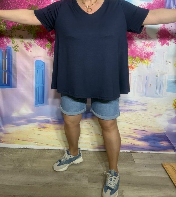 Top trapèze marine manches courtes col V collection Les Basiques du Dressing du 40 au 54