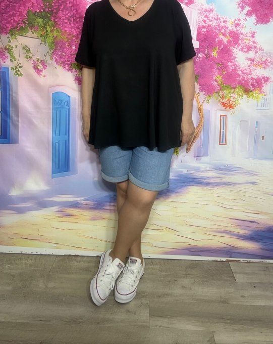 Top trapèze noir manches courtes col V collection Les Basiques du Dressing du 40 au 54