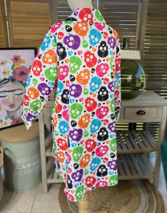 Robe chemise trapèze blanche Skulls Calaveras multicolores du 38 au 46 (et même + si portée ouverte)