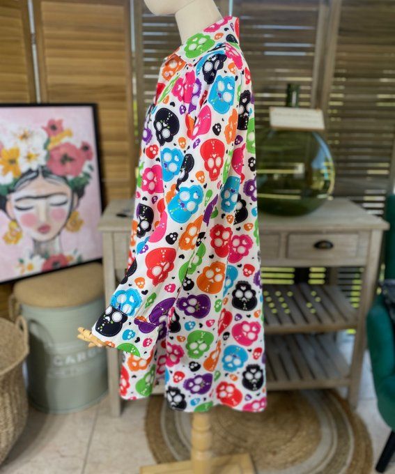 Robe chemise trapèze blanche Skulls Calaveras multicolores du 38 au 46 (et même + si portée ouverte)