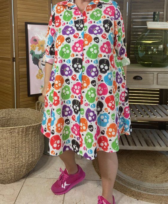 Robe chemise trapèze blanche Skulls Calaveras multicolores du 38 au 46 (et même + si portée ouverte)