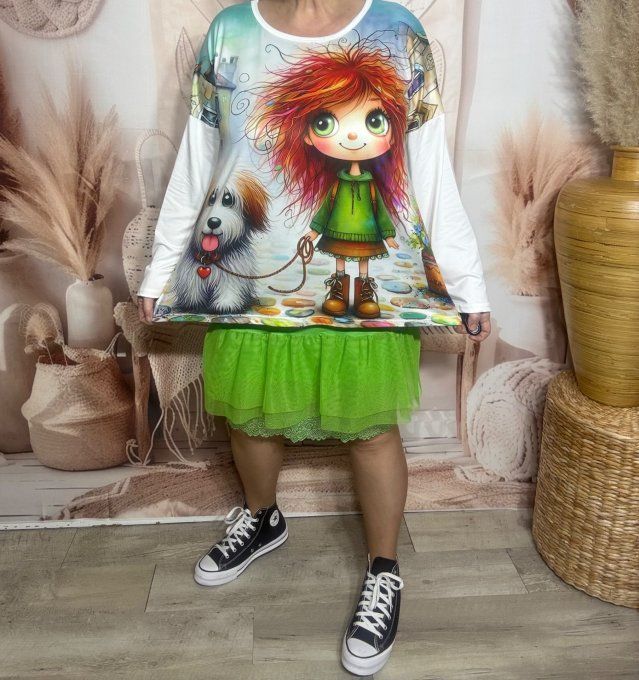 Top ample blanc manches longues La Fillette rousse et son petit chien du 40 au 52/54 